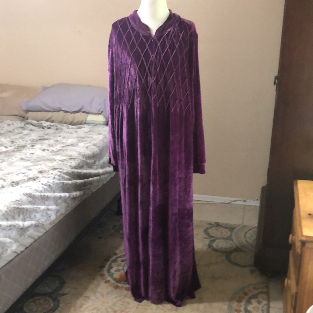Womens Soft Velour long nightgown with Zipper